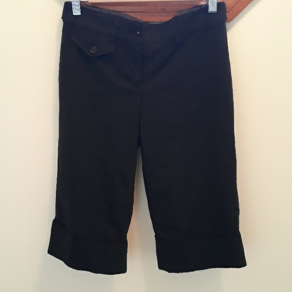 BCBG BLACK SHORTS